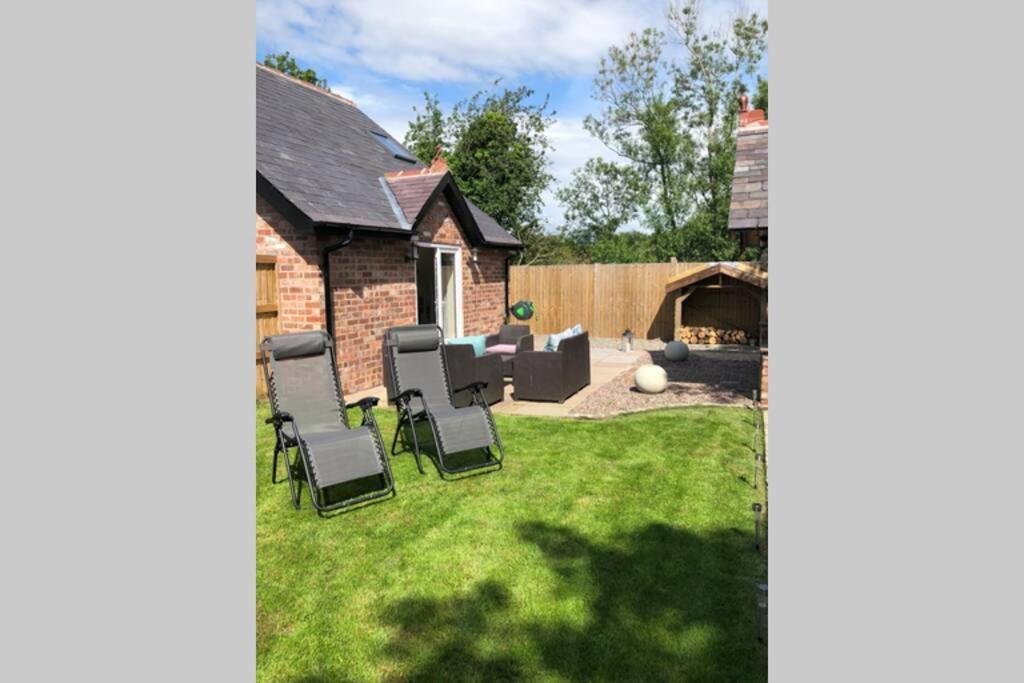 Dove Nest Cottage Blackpool לית'ם סנט אנס מראה חיצוני תמונה